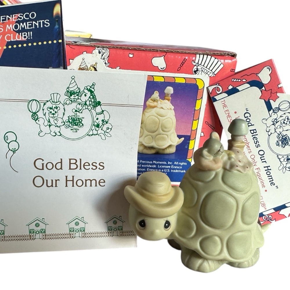 Precious Moments 1994 Members Only Figurine BC941 God Bless Our Home